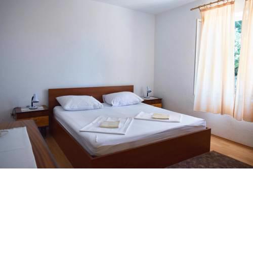 Apartments by the sea Starigrad, Paklenica - 17865