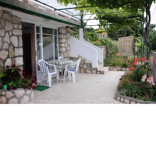 Apartments by the sea Supetarska Draga - Gonar, Rab - 4989