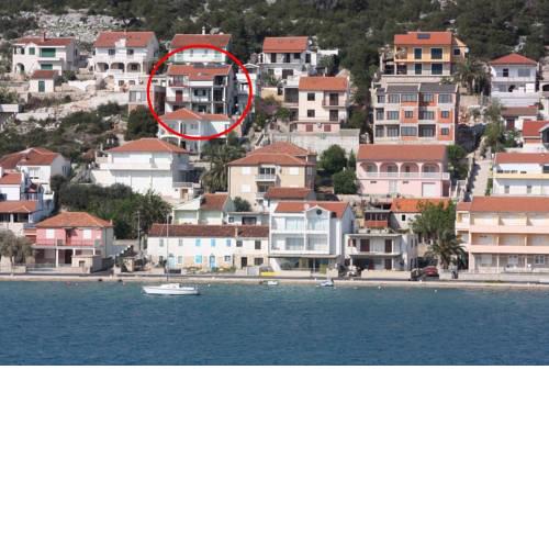 Apartments by the sea Tisno, Murter - 16947