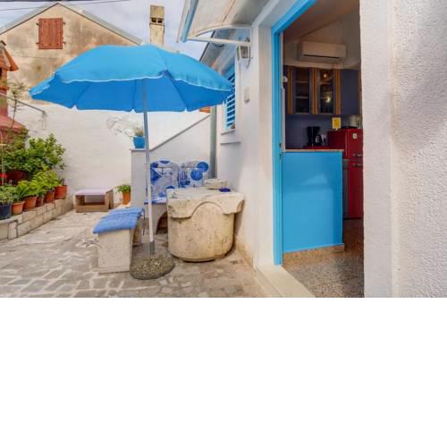 Apartments by the sea Veli Losinj, Losinj - 7959