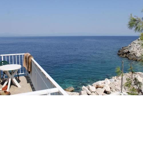 Apartments by the sea Zaklopatica, Lastovo - 8340