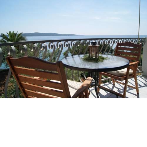 Apartments by the sea Zavala, Hvar - 553