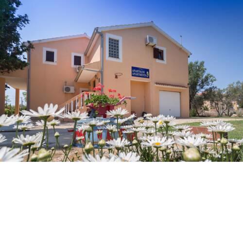 Apartments Casa Nada
