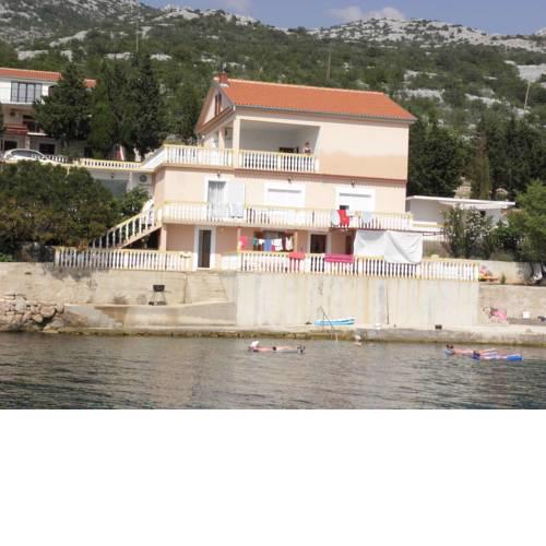 Apartments Dalibor