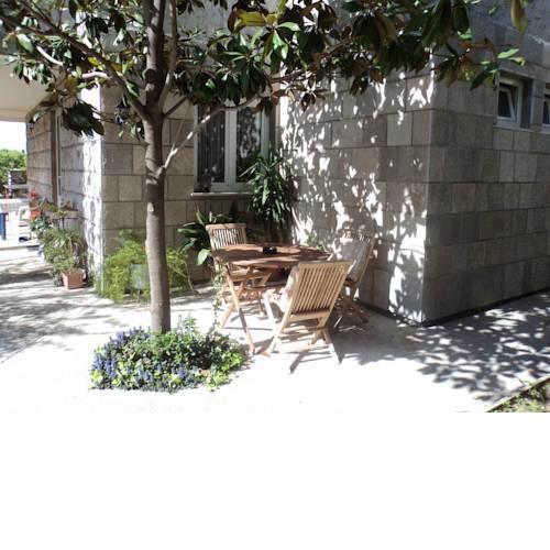 Apartments Deranja