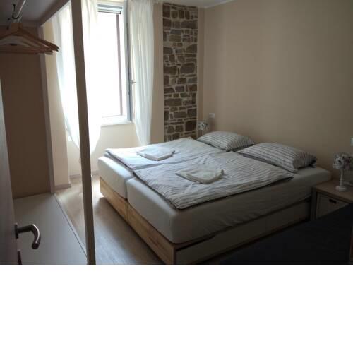 Apartments E & E Piran