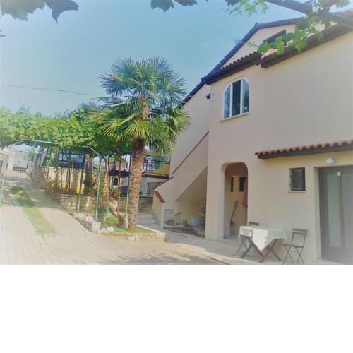 Apartments Folo