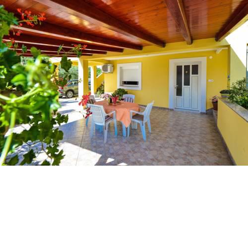 Apartments for families with children Drage, Biograd - 5904
