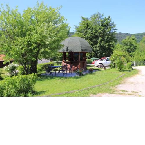 Apartments for families with children Jelov Klanac, Plitvice - 17474