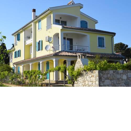 Apartments Geiger