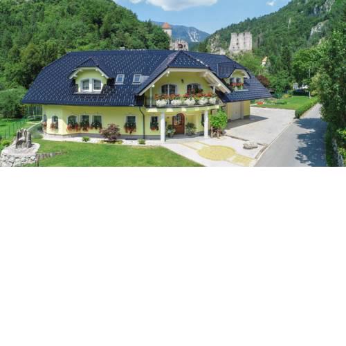 Apartments Grad Kamen