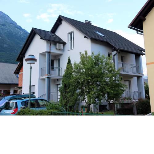 Apartments Hiša Brdo 48