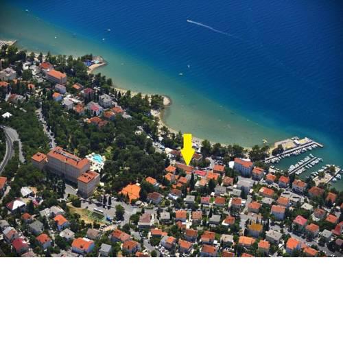 Apartments in Crikvenica 35874