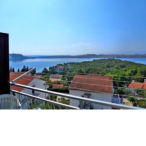 Apartments in Omisalj/Insel Krk 13342