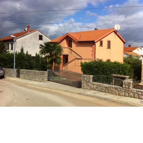 Apartments Irini