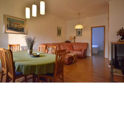 Apartments Jakin