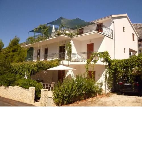 Apartments Josip