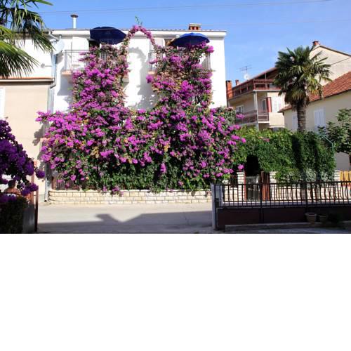 Apartments J&R Babara