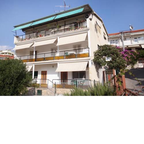 Apartments Kaza