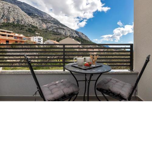 Apartments Lara - with terrace