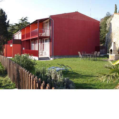 Apartments Lavanda Fiesa