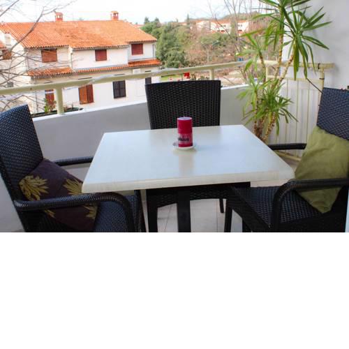 Apartments Pical near the beach and city center