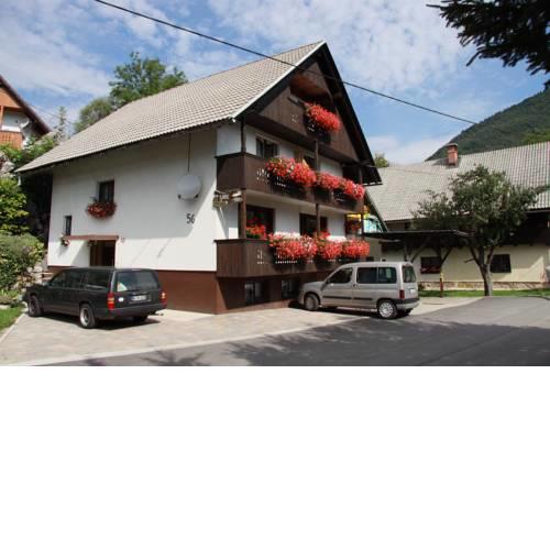 Apartments Pri Urhu
