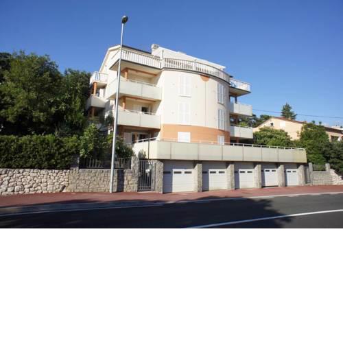 Apartments San Marino