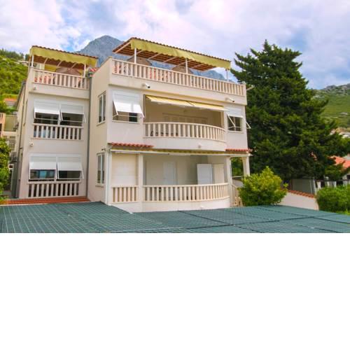 Apartments Sanda