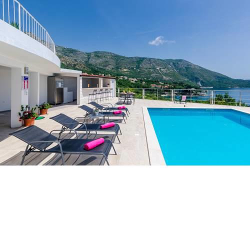 Apartments Sandito