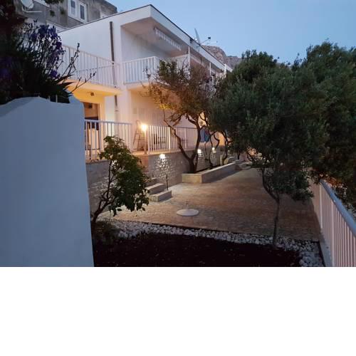 Apartments Šantić