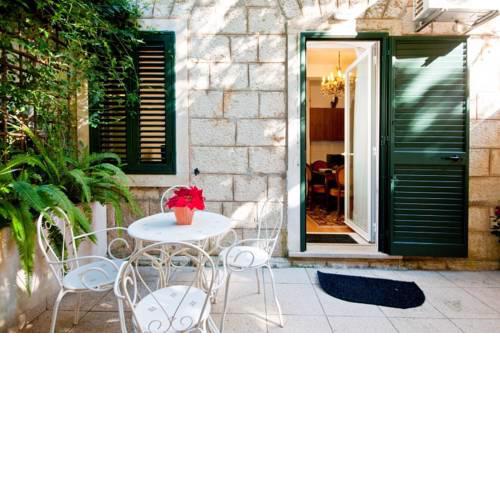 Apartments Sensa