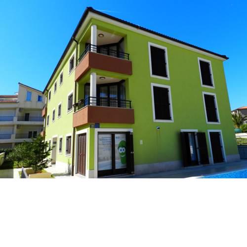 Apartments Smaragdna Villa