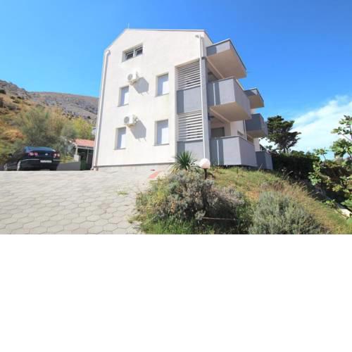 Apartments Sv. Jelena 1