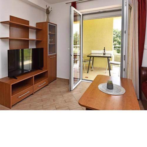 Apartments Tomic