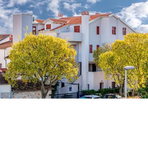 Apartments Val