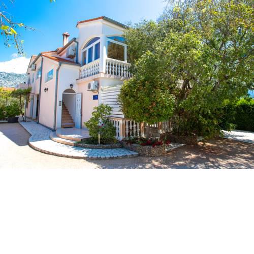 Apartments Vesela