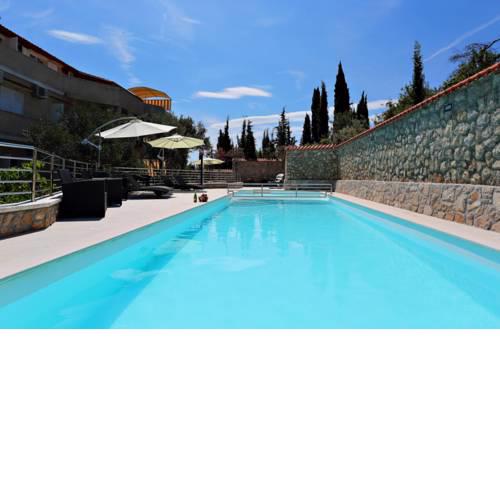 Apartments Villa Dinastija