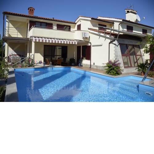 Apartments Villa Koper