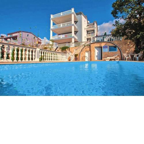 Apartments Villa Mara Crikvenica - CKV05067-DYB