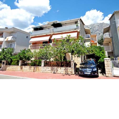 Apartments Villa Petar