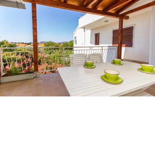 Apartments with a parking space Biograd na Moru, Biograd - 11327