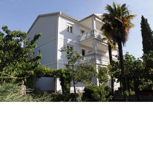 Apartments with a parking space Icici, Opatija - 7760