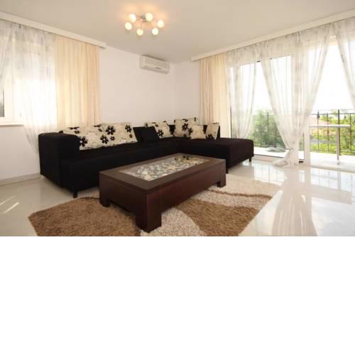 Apartments with a parking space Icici, Opatija - 7785