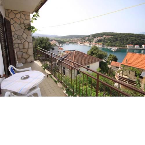 Apartments with a parking space Jelsa, Hvar - 5728