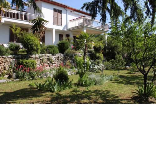 Apartments with a parking space Lovran, Opatija - 2303