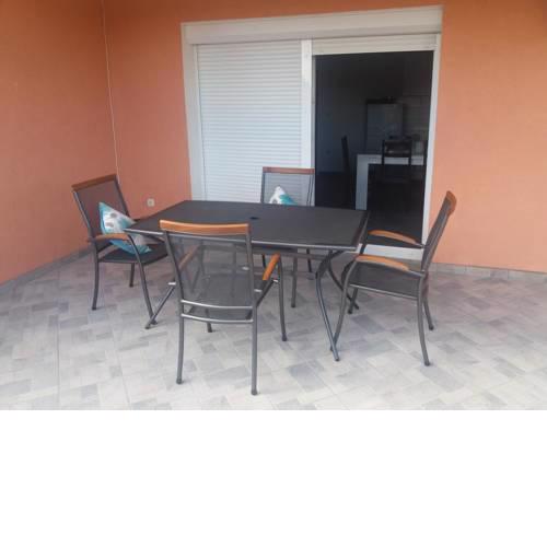 Apartments with a parking space Maslenica, Novigrad - 6573