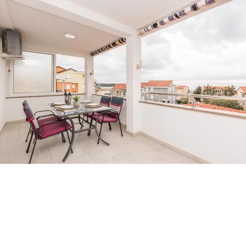Apartments with a parking space Novalja, Pag - 4097