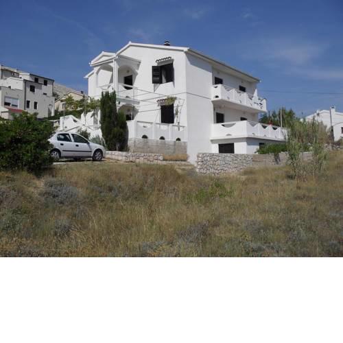 Apartments with a parking space Pag - 15765