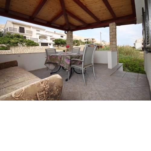 Apartments with a parking space Pag - 6326